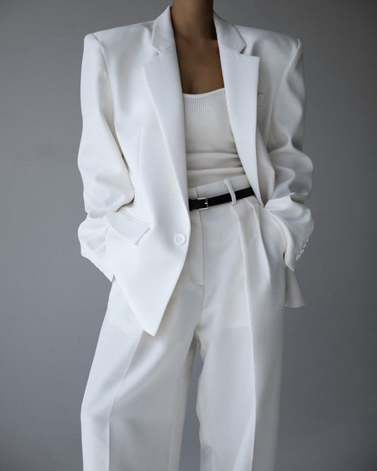 KARINA Oversized Twill Blazer - White - SUENE